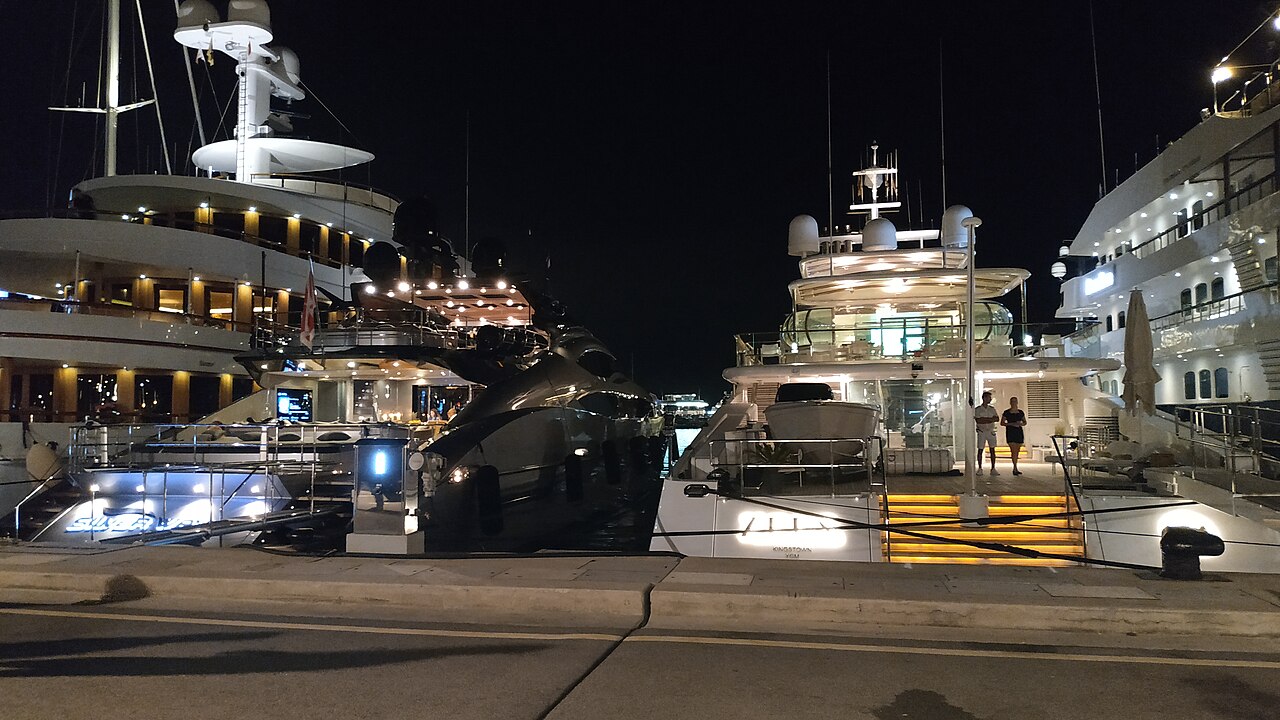 A Relaxed Weekend in Monaco: From Monte Carlo to the Larvotto Beachfront